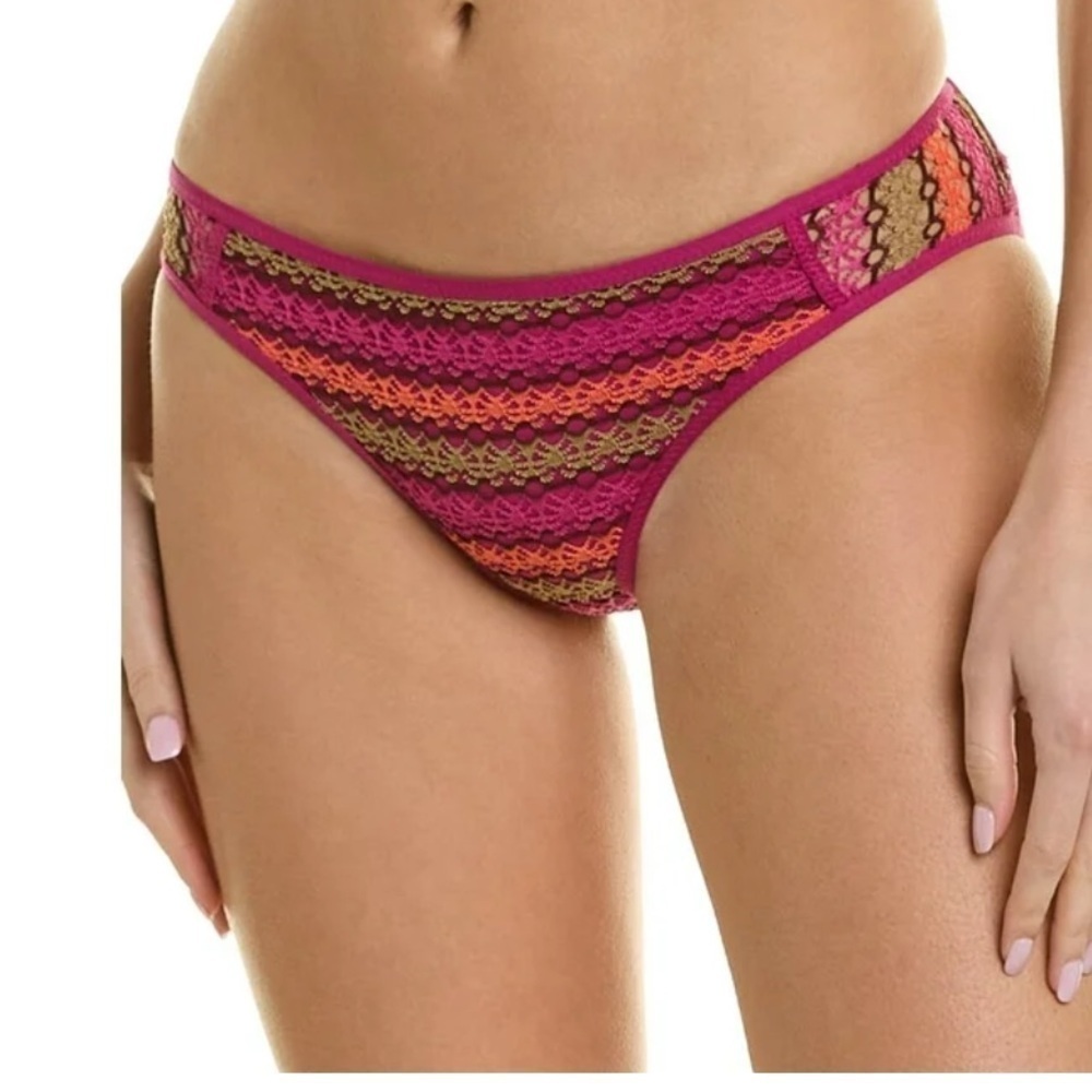BECCA by Rebecca Virtue Becca Virtue Hipster Bottom, XS/XP Pink Crochet 3477 - Picture 2 of 11